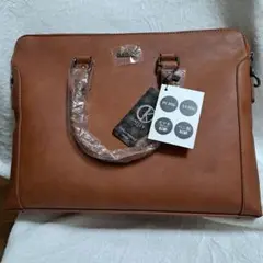 ビジネスバッグ ショルダーストラップ付き　ブラウン