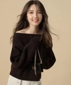 アプワイザーリッシェ ウールカシミヤラメオフネックニット