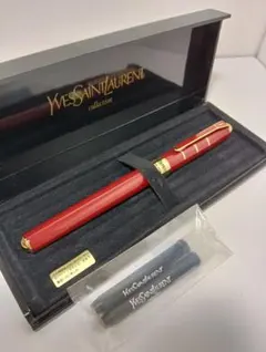 【未使用】Yves Saint Laurant　イブ・サンローラン　万年筆のサムネイル