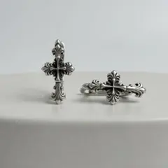 【大人気】ゴシック クロス フープ ピアス シルバー y2k グランジ 両耳