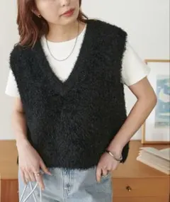 Discoat 前後2way フェザーヤーンショート丈ベスト