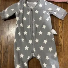 グレーに白い星柄ロンパース 60cm