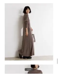 タートルネックロングフレアニットワンピース