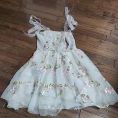 SHEIN 花柄刺繍 ノースリーブミニワンピース XS