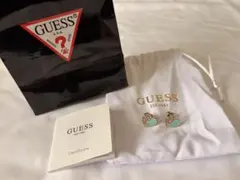 GUESS ピアス　ハート型水色のサムネイル