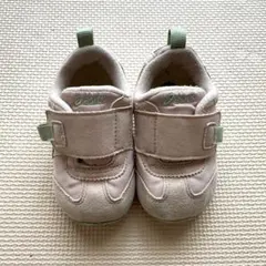 Item thumbnail for item 79cd1f1c-1387-4bda-a2ee-f93d954db40b