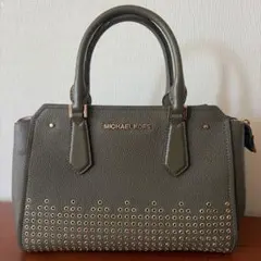 MICHAEL KORS スタッズ付きハンドバッグ グレー