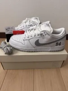 2025年最新】SUPREME × NIKE SB DUNK LOW シュプリーム × ナイキ SB