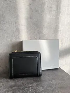 CHARLES & KEITH 二つ折り財布 ブラック