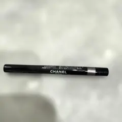 CHANEL スティロ オンブル エ コントゥール　62