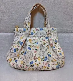 ハンドメイド＊グラニーポーチ うさぎと木の実