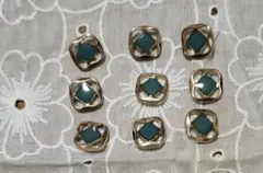 Item thumbnail for item ad536b95-aac7-4aef-9d33-8193d7c108f3