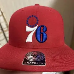 47 Brand 76 レッドスナップバックキャップ
