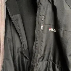FILA フード付きナイロンジャケット 黒