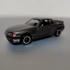 トミカ ギフト　NISSAN スカイラインR32