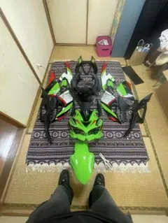 バラ売り不可　zx25r.4r フルカウルキットのサムネイル