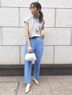 【新品☆タグ付】UNITED ARROWS パンツ　ブルー　ウール　シルク　M