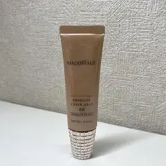 マキアージュ ドラマティック カバージェリー BB ミディアムベージュ