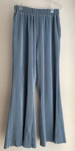 punyusプニュズ　ワイドパンツ プリーツパンツ　サイズ2 大きなサイズ