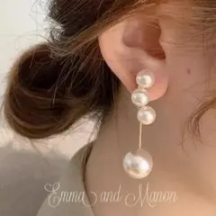 ホワイトパール　3連パールピアス　結婚式