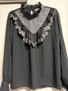 axes 長袖ブラウス 黒 フリル