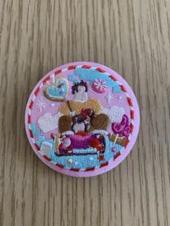 Disney 刺繍 缶バッジ ピンバッジのサムネイル