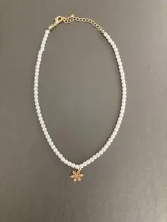 最終お値下げ⭐️アナ雪風　雪の結晶　パール風ネックレス　発表会