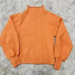 coca オレンジ ハイネック バルーンスリーブ セーター　M