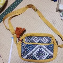 エスニック　ショルダーバッグ