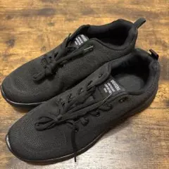 ブラックメッシュスニーカー