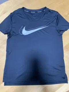 Nike ブラック Tシャツ ショートスリーブ
