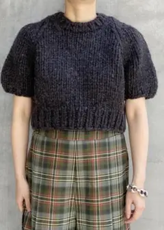 グレー ニットショート丈セーター　フミカウチダ グレー ニットショート丈セーター フミカウチダ - メルカリ