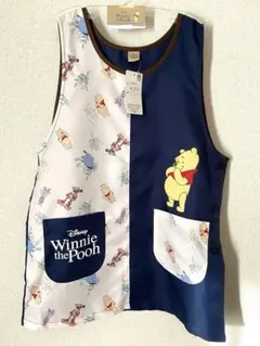 【新品未使用】ディズニー　くまのプーさんエプロン 介護/保育 M~L ブルー