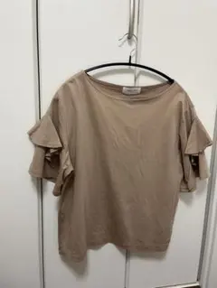 opaque ベージュ　春夏トップス　袖フリ半袖Tシャツ　値下げしましたのサムネイル