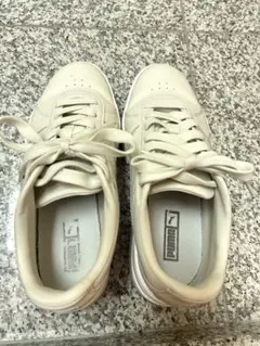 PUMA スニーカー レディース ベージュのサムネイル