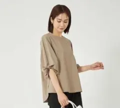 グリーンレーベルリラクシング デザイン タック スリーブ ブラウス