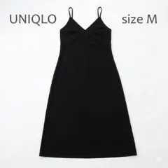 ユニクロ【M】キャミソールワンピース ロング 黒 ポリエステル Vネックのサムネイル