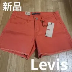 新品　リーバイス　デニムショートパンツのサムネイル