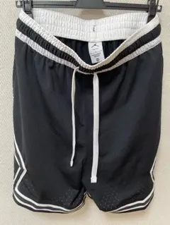 ナイキダイヤモンドショートパンツMサイズ　ジョーダンDri-FITスポーツ
