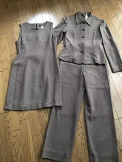スーツ3点セット