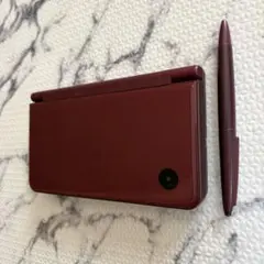 任天堂 ニンテンドー DS i LL 本体 ケース付き タッチペン付き