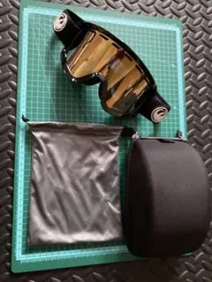 DRAGON スノーボードゴーグル 専用ケース付き - メルカリ