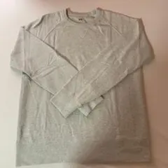 UNIQLOベージュ ラグランスリーブ トレーナー