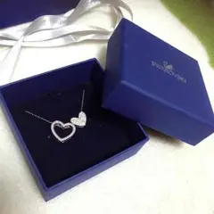 SWAROVSKI ハートネックレス【美品】