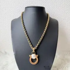 Item thumbnail for item ac0feb67-d13b-4780-8ee3-f8be79951907