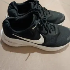 Nike ブラック スニーカー