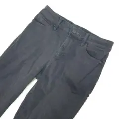 ユニクロ　ウルトラストレッチジーンズ スキニーテーパードデニムパンツ W28　黒