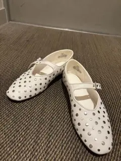 H&M スタッズメリージェーン　バレエシューズ