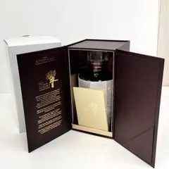 希少 サントリーウイスキー 響 リラギター型ボトル 600ml 43% 楽器 希少 サントリーウイスキー 響 リラギター型ボトル 600ml 43% 楽器