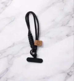 スマホストラップ ブラック シンプル ハンドストラップ パーツ付き
